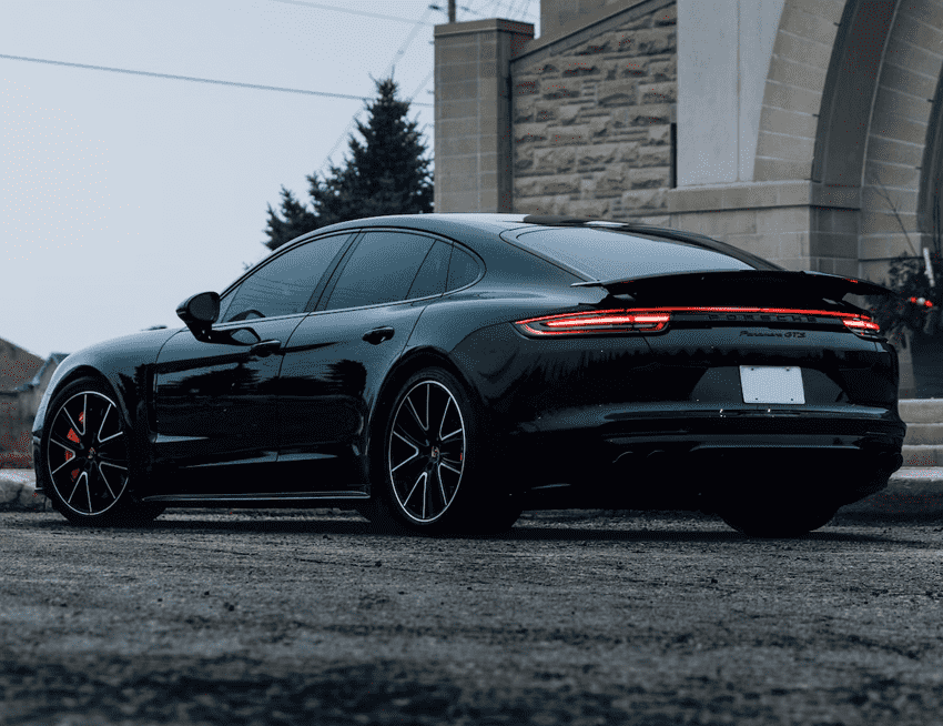 porsche-panamera-slide2.png